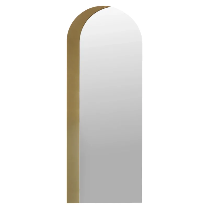 Spiegel Draven Champagne Gold mit schmalem champagnefarbenem MDF-Rahmen und gewölbter Oberkante in Gesamtansicht.