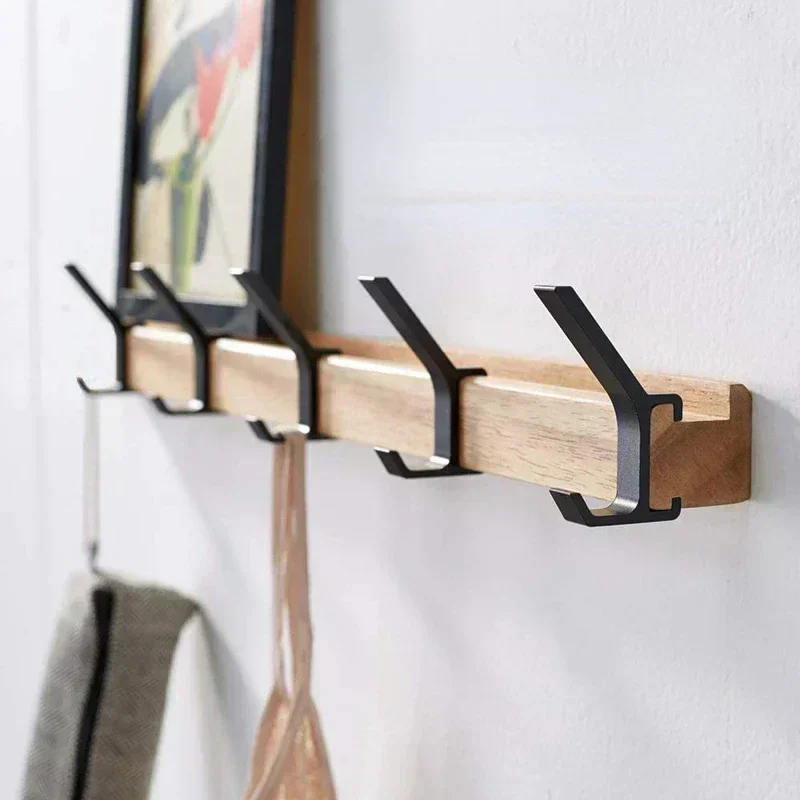 Brehn | Nordivo Wandgarderobe bewegliche Doppelhaken skandinavisches Design Holz Aluminium platzsparend modern
