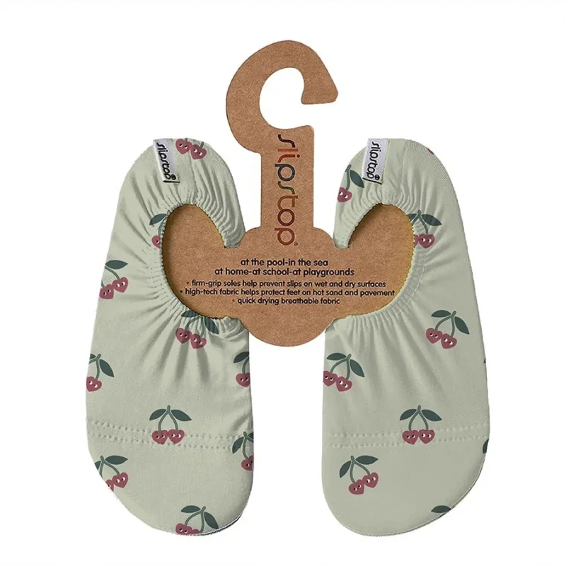 Slipstop Waterschoentjes Cherry Green koop je bij Babywinkel
